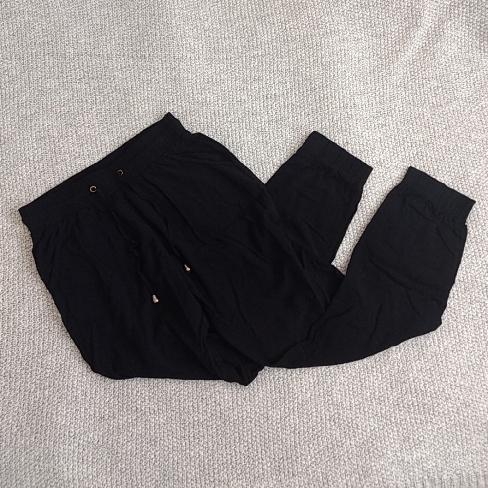 Love Tree Black Jogger Pant Bottoms